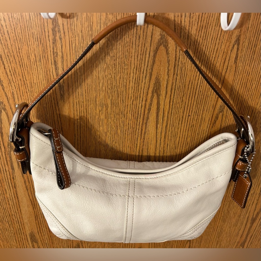 Coach Mini Ivory Soho Leather Shoulder Bag - Picture 4 of 11
